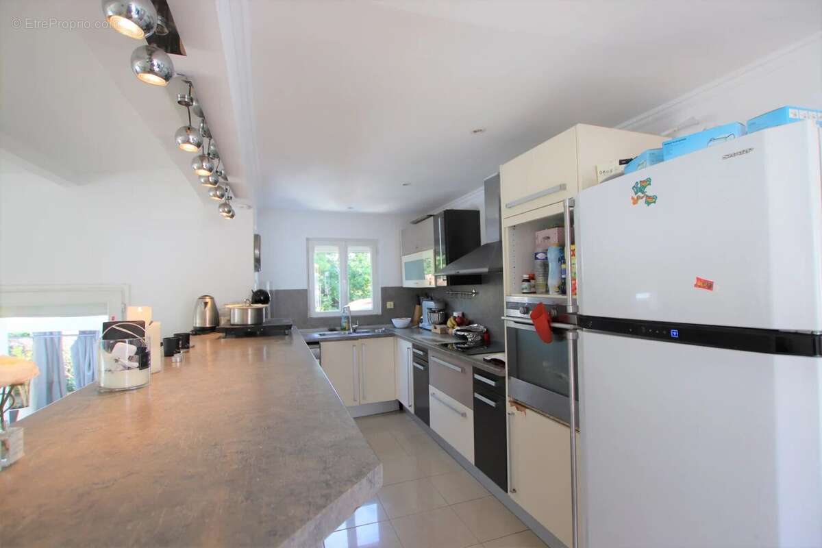 Superbe maison individuelle en plein coeur de cannes! - photo 12