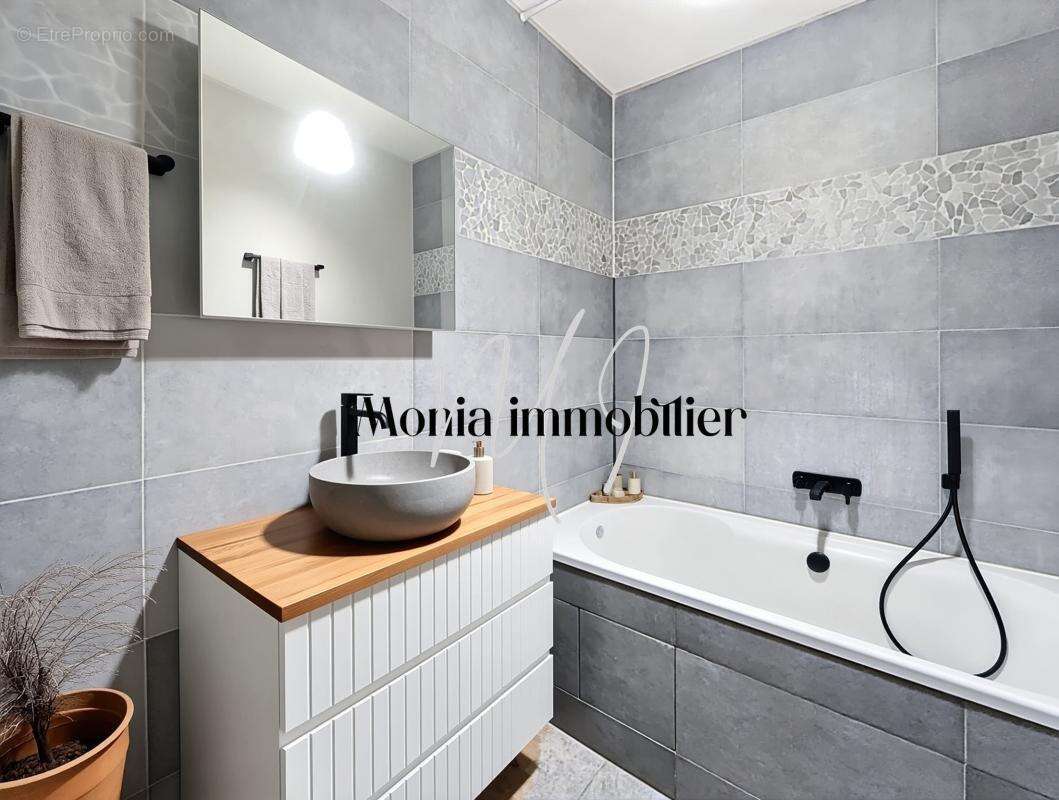 Appartement à ROSNY-SOUS-BOIS