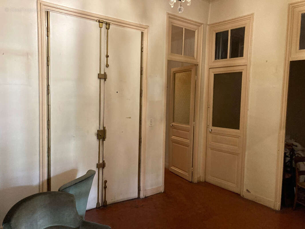 Appartement à MARSEILLE-6E