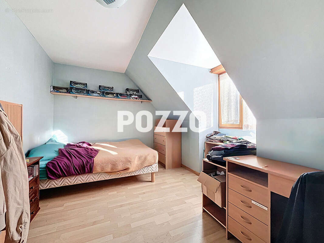 Maison à SAINT-HILAIRE-DU-HARCOUET