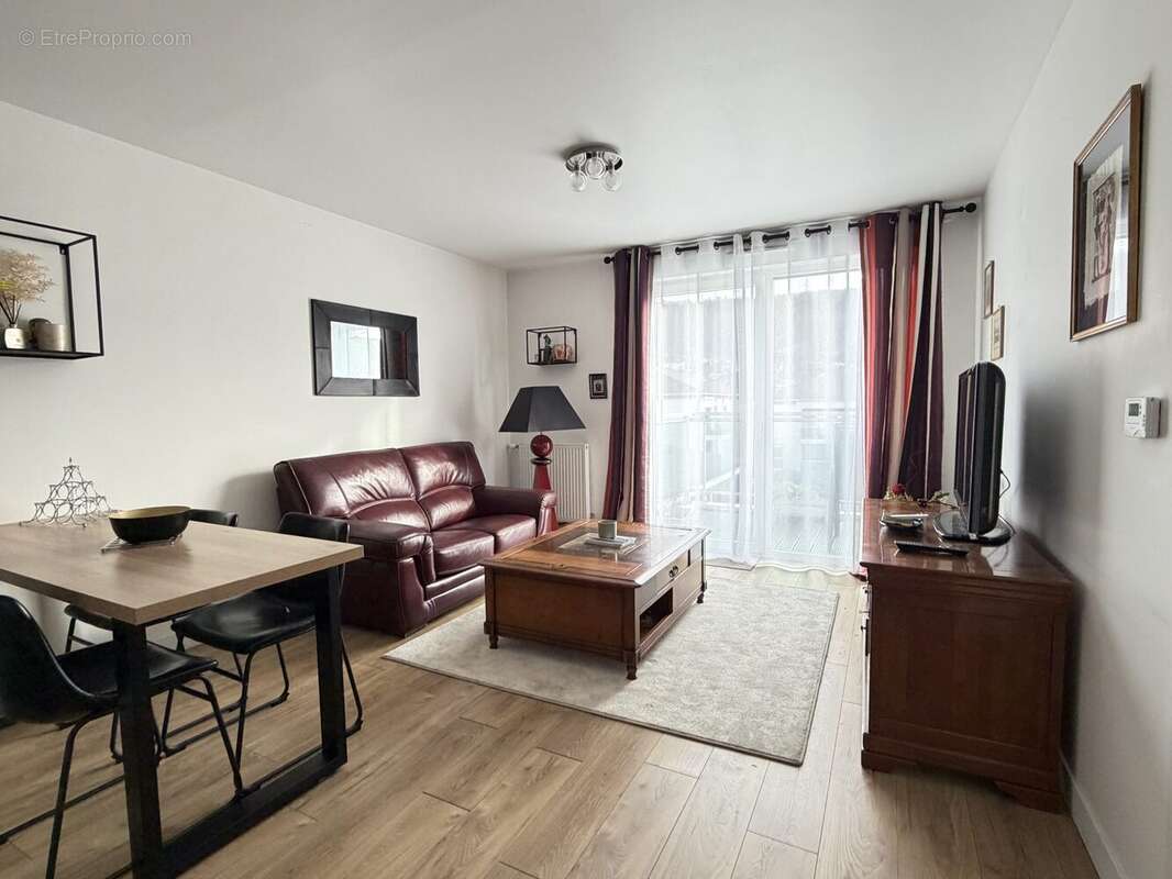 Appartement à MONTLIGNON