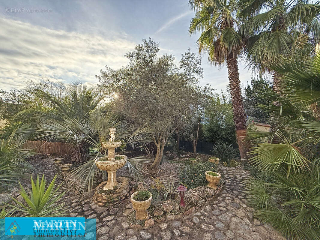 Maison en pierre avec jardin - photo 35