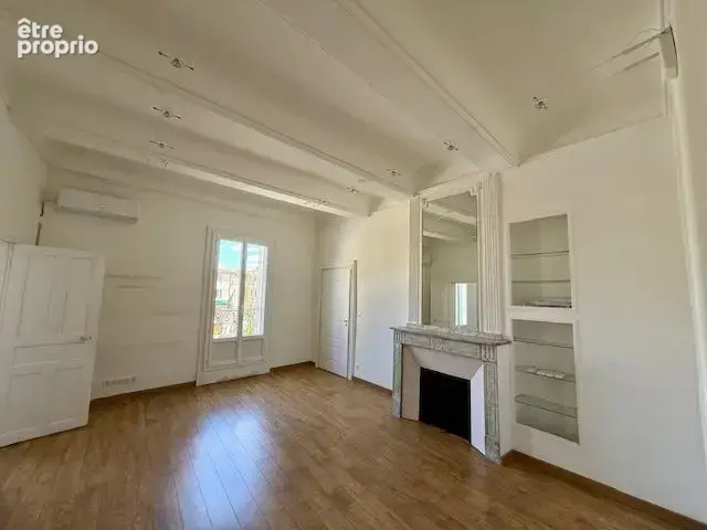 Appartement à LUNEL