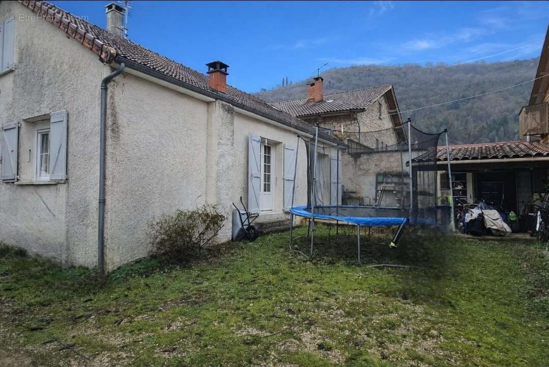 Maison à CAJARC
