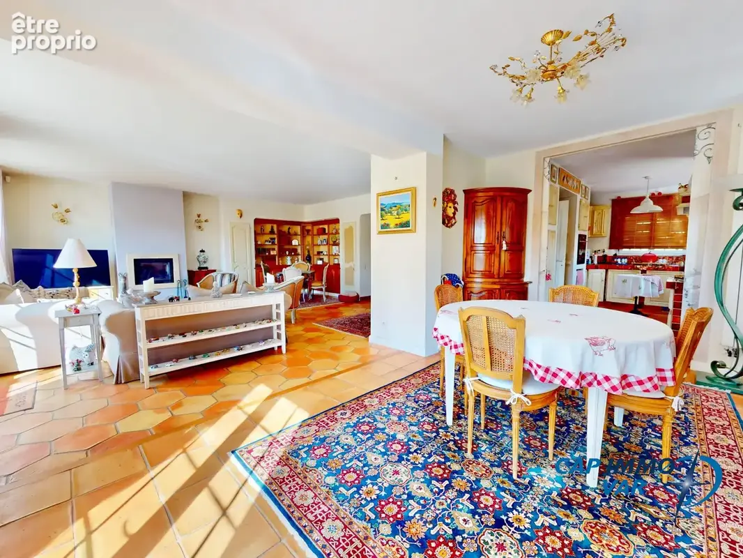 Maison 5 pièces 158 m² à vendre à Sanary-Sur-Mer (83110) - photo 6