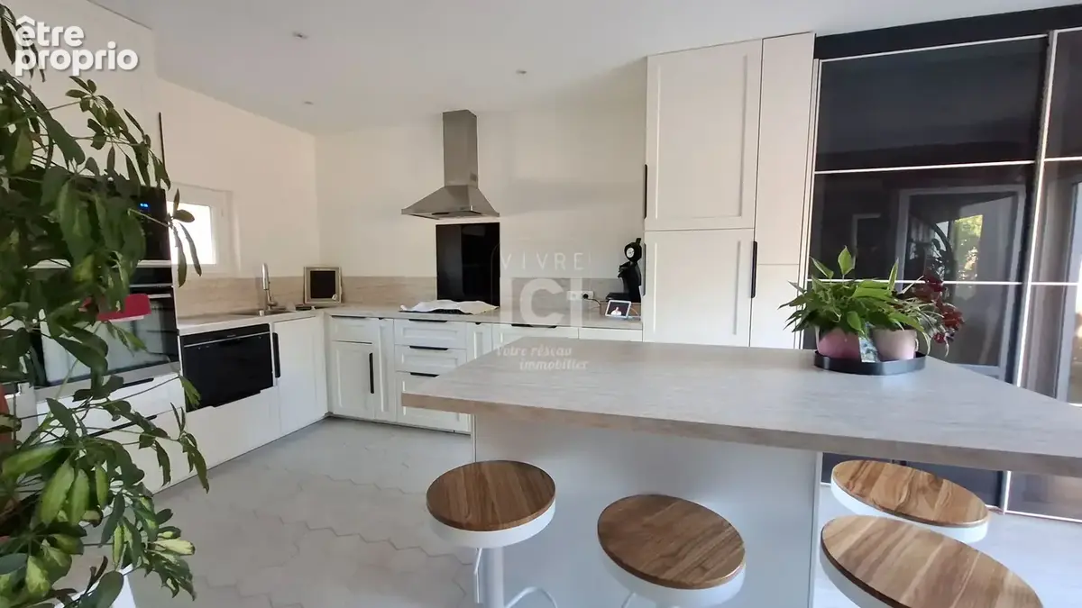 Maison 3 pièces 78 m² à vendre à Vue (44640) - photo 4