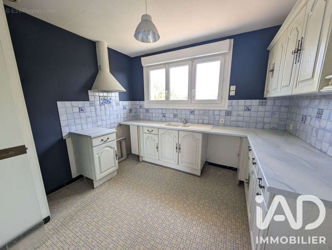 Maison 79 m² à Saint-Mars-D'outille  - photo 8