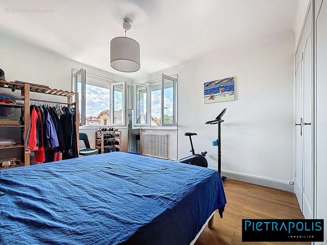 Appartement à OULLINS