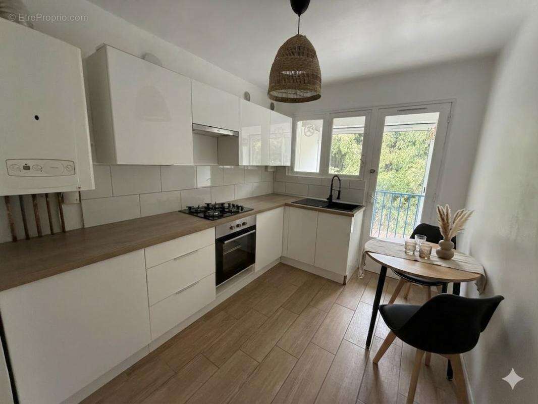 Appartement à BILLERE