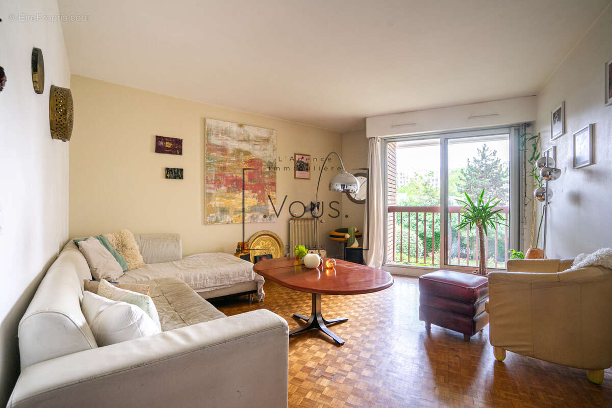 Appartement à PARIS-10E
