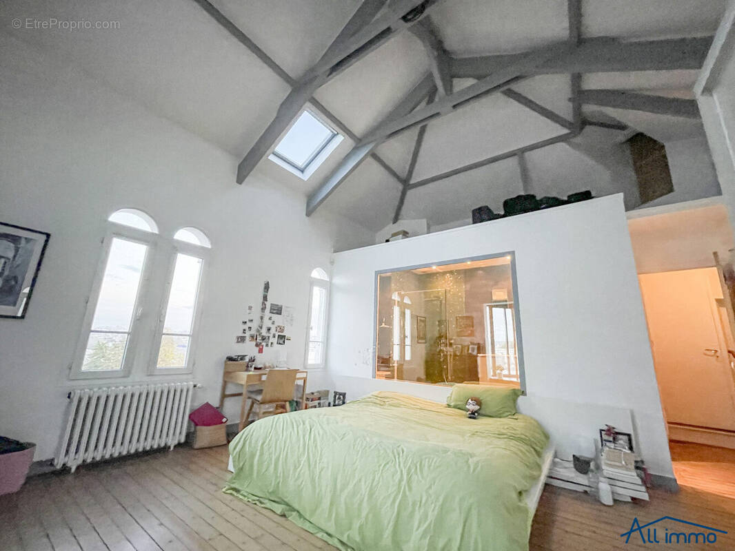 Maison à LE PERREUX-SUR-MARNE