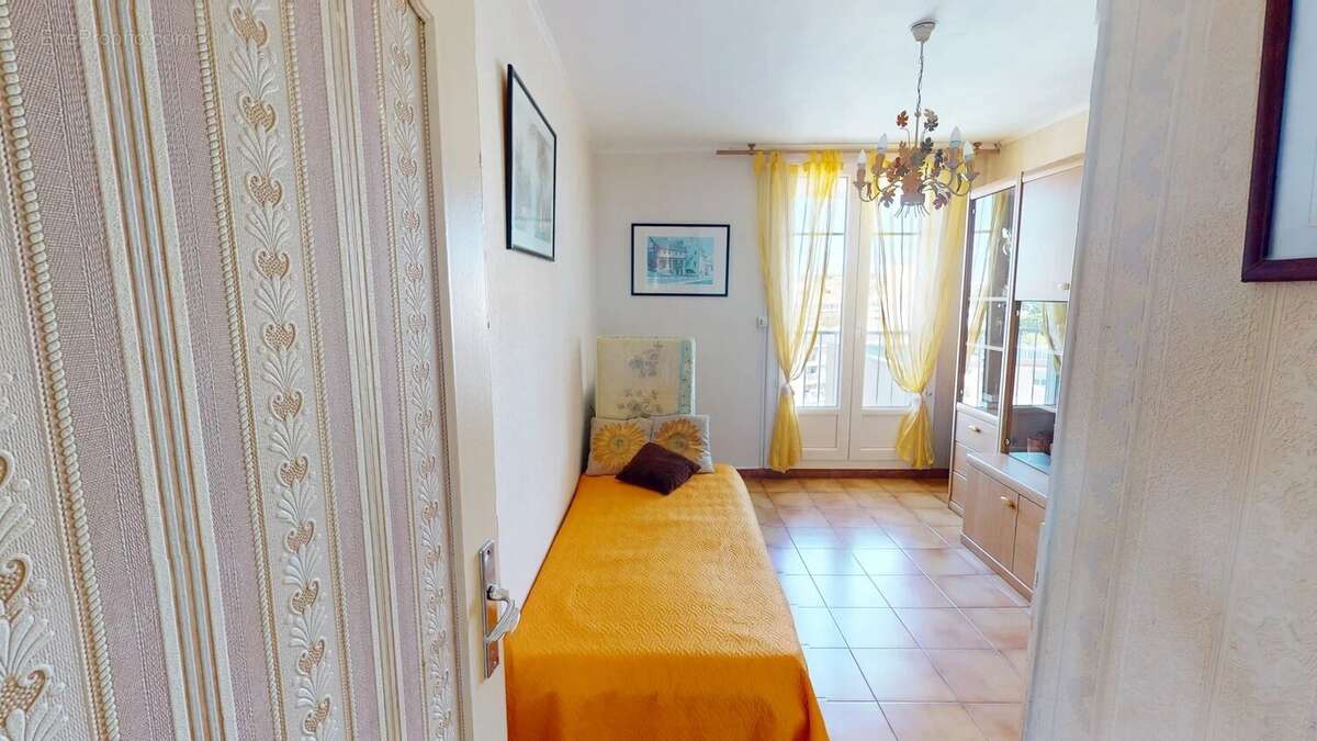 Appartement à PORT-DE-BOUC