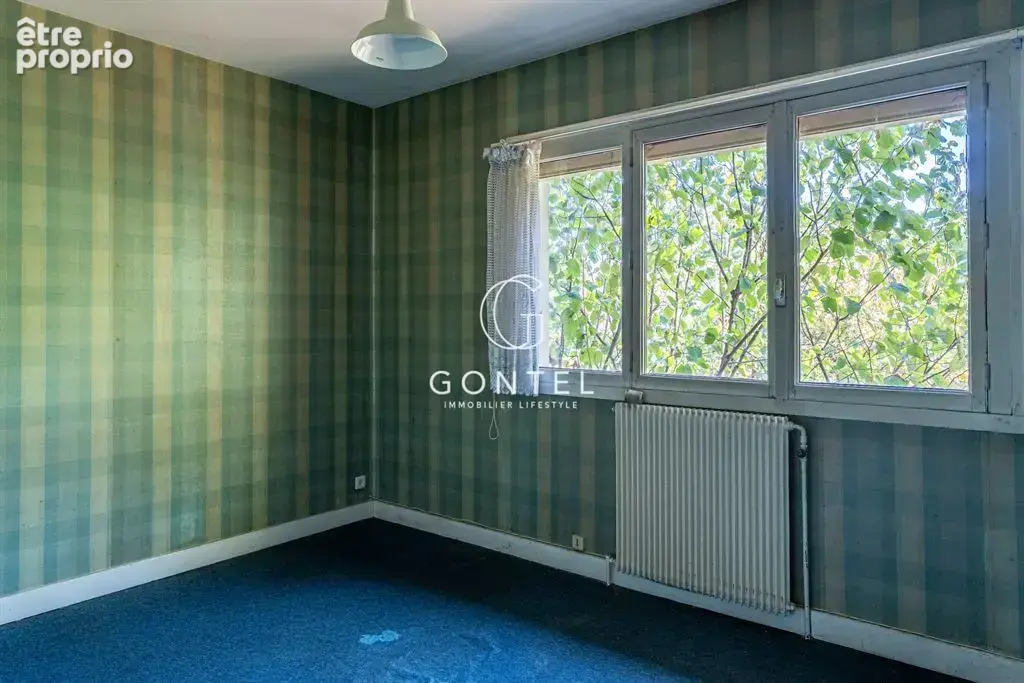 Saint-Cyr-au-Mont-d’Or – Maison de 229 m² à rénover, au calme et à proximité directe des commodités - photo 18