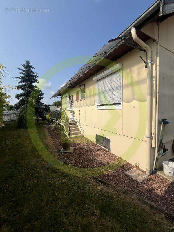 Maison à HANGEST-EN-SANTERRE