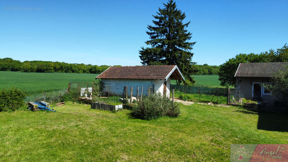 Appartement à LAVANS-LES-DOLE