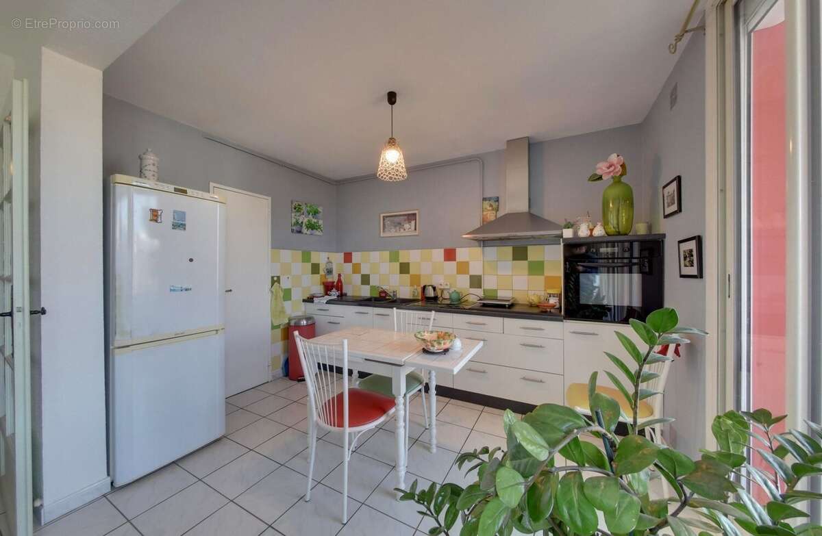 Appartement à SEYSSINET-PARISET