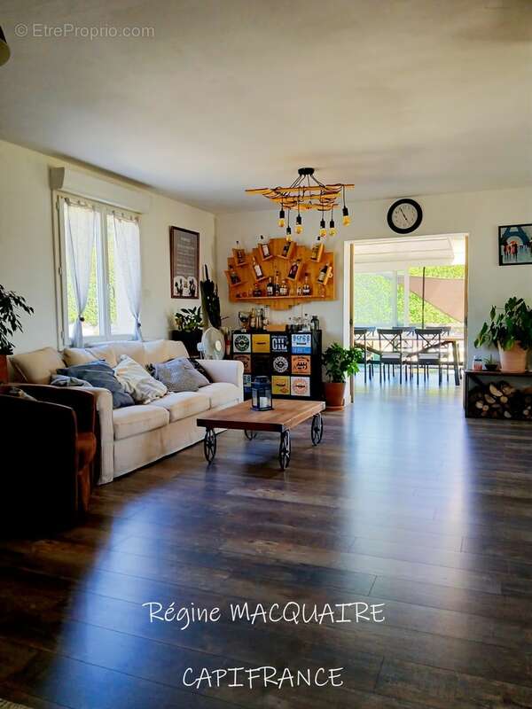 À vendre – Pavillon 6 pièces, 151 m², 4 chambres dont 1 au Rdc, terrain 2 500 m² – Luminosité, rénovation, confort à Vire Norman - photo 7