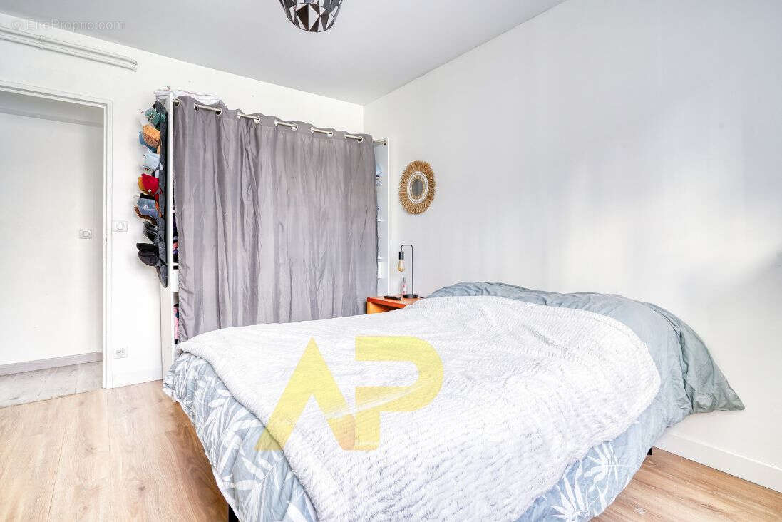 Appartement à LE PLESSIS-ROBINSON