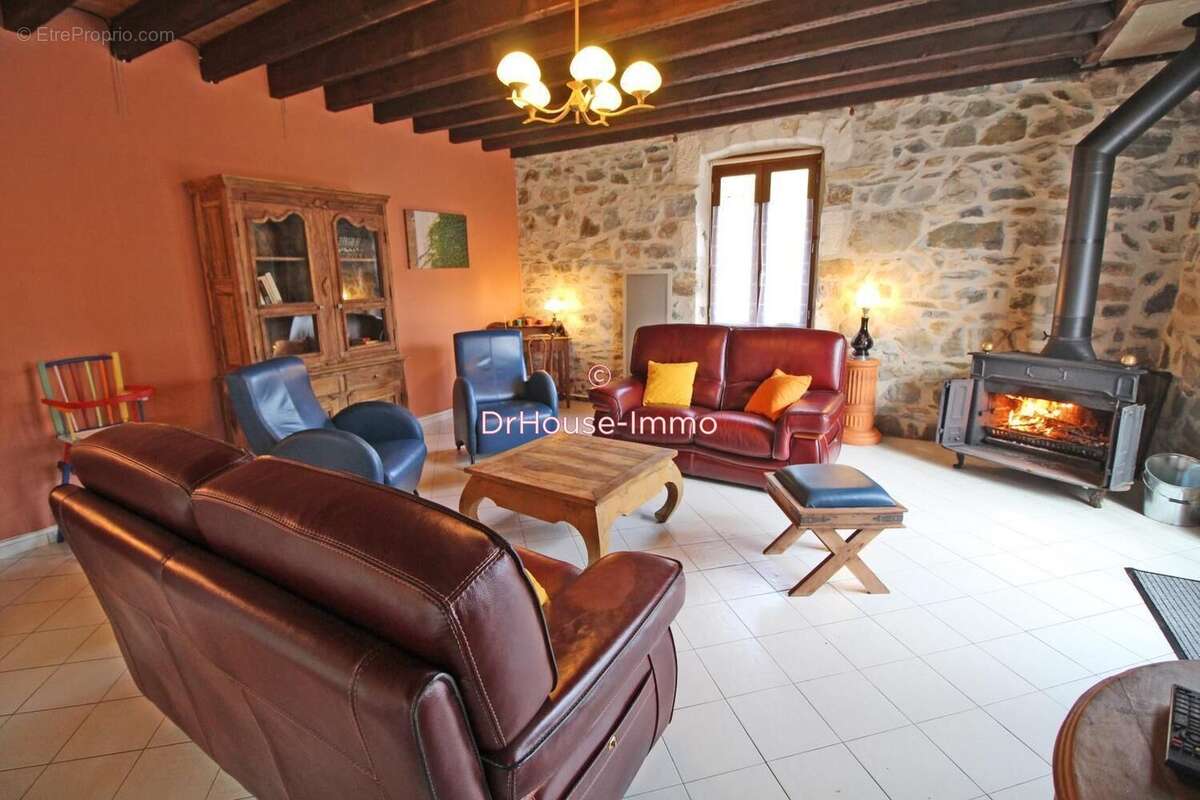 Maison à SAINT-BRICE-SUR-VIENNE