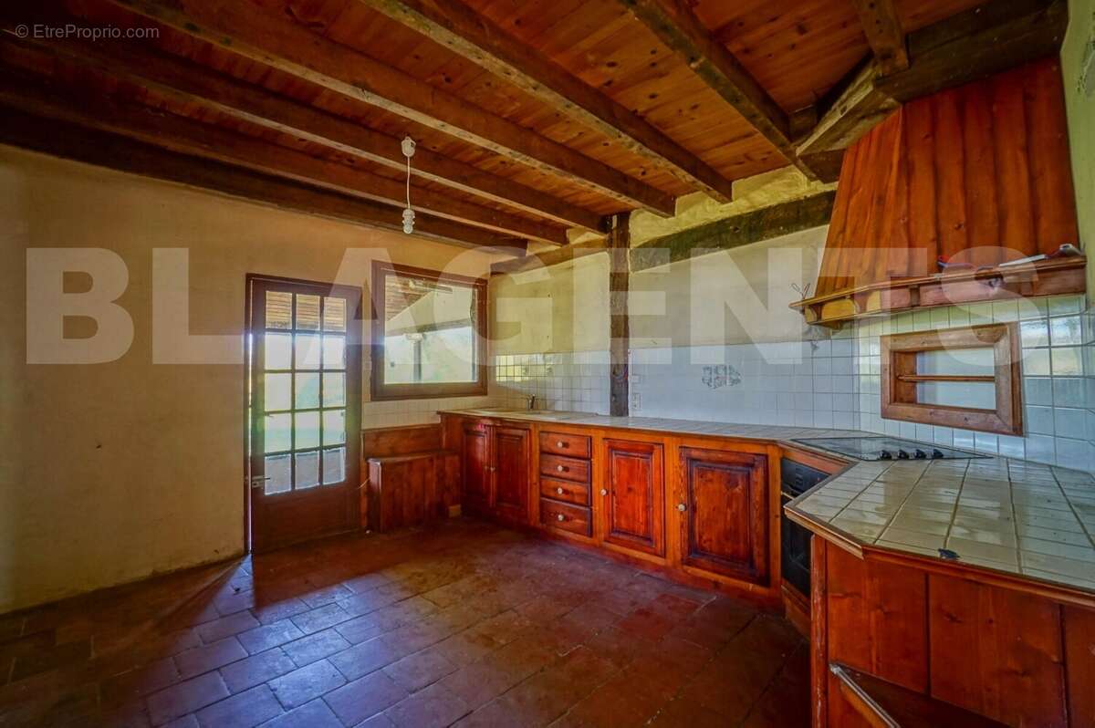 8 - Maison à MONCLAR