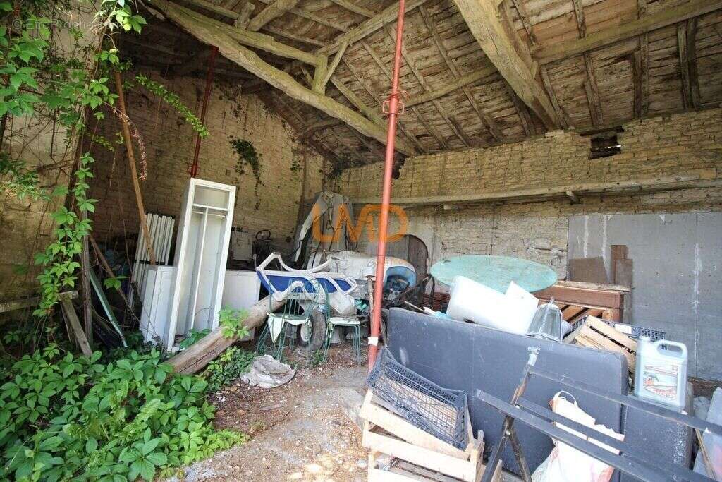 Ensemble immobilier à rénover - photo 15