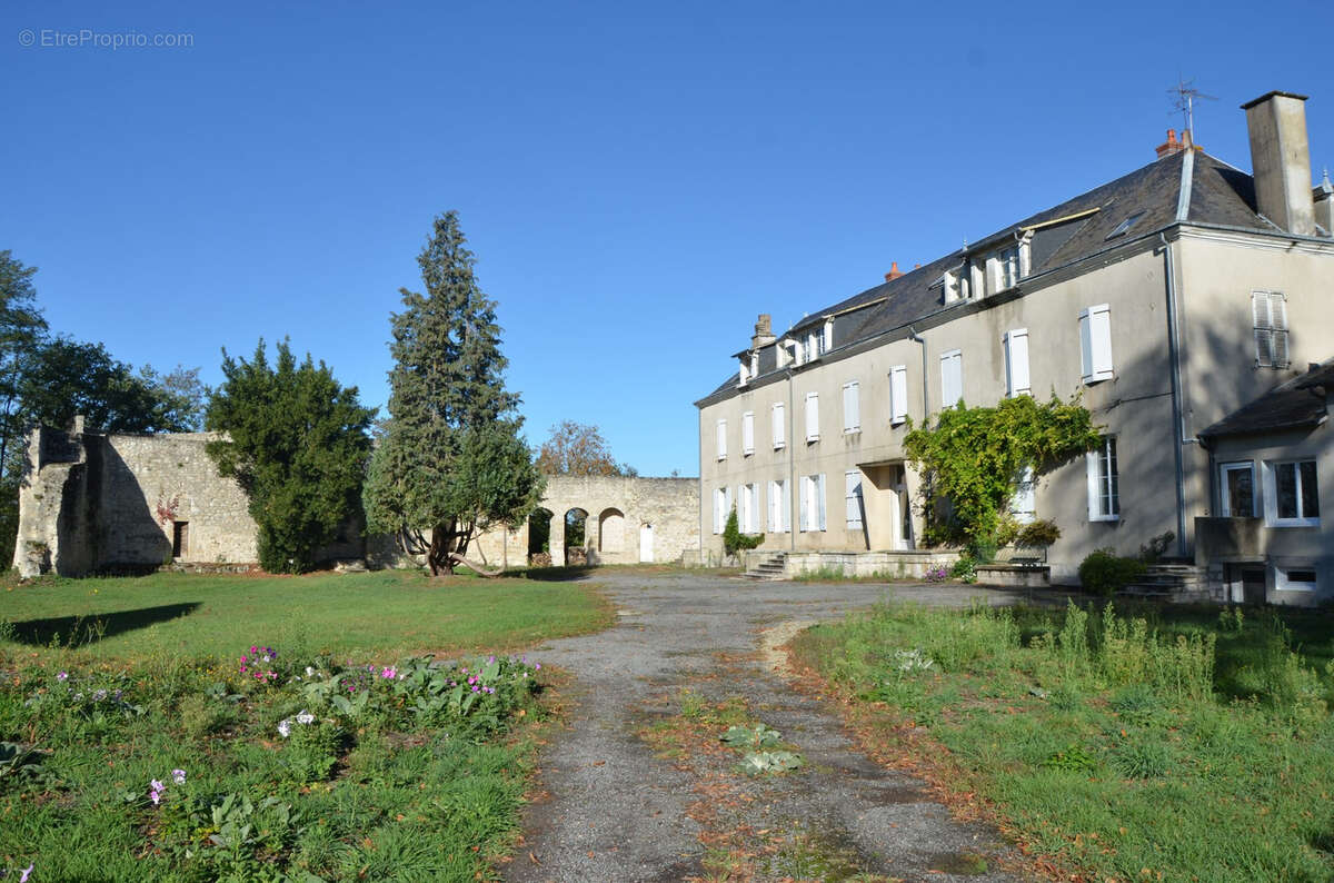 Propriété sur près de 2ha ! - photo 2
