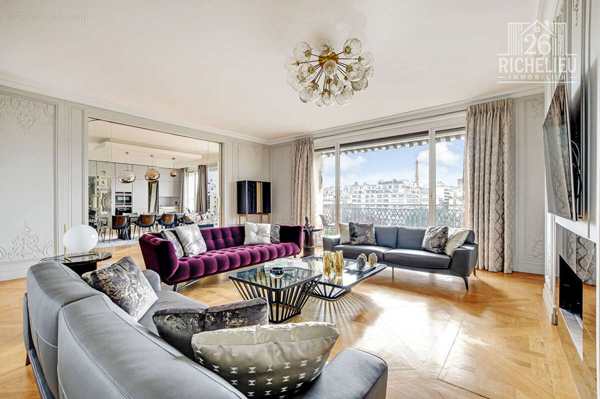 Appartement d'exception  de 210 m2  Avenue Foch vue Tour Eiffel - photo 3
