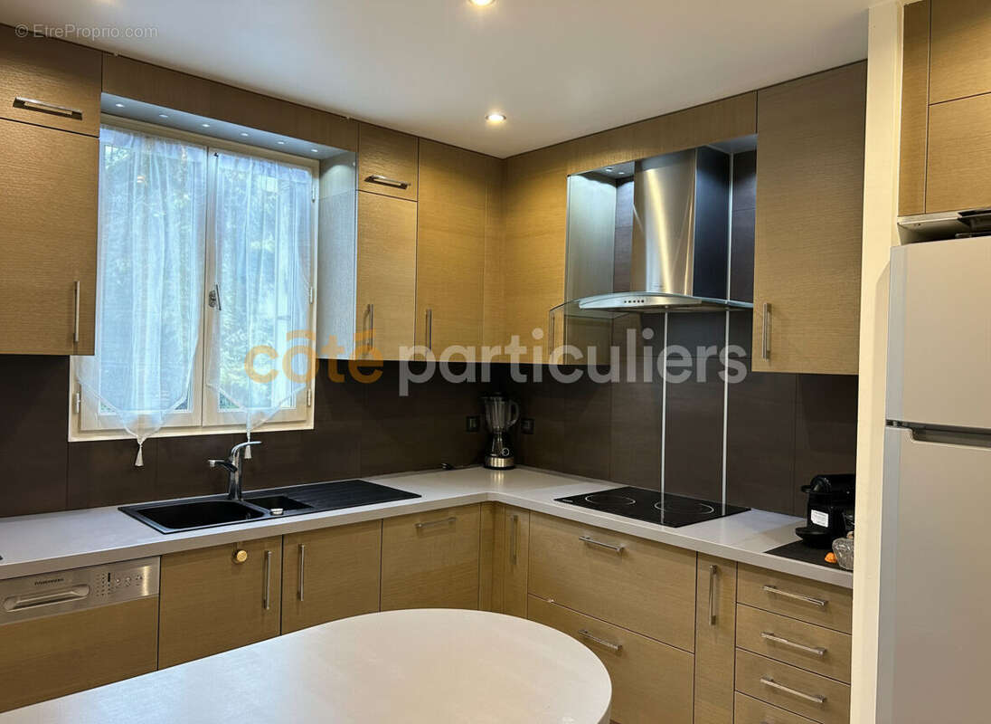 Maison à VILLENEUVE-SAINT-GEORGES