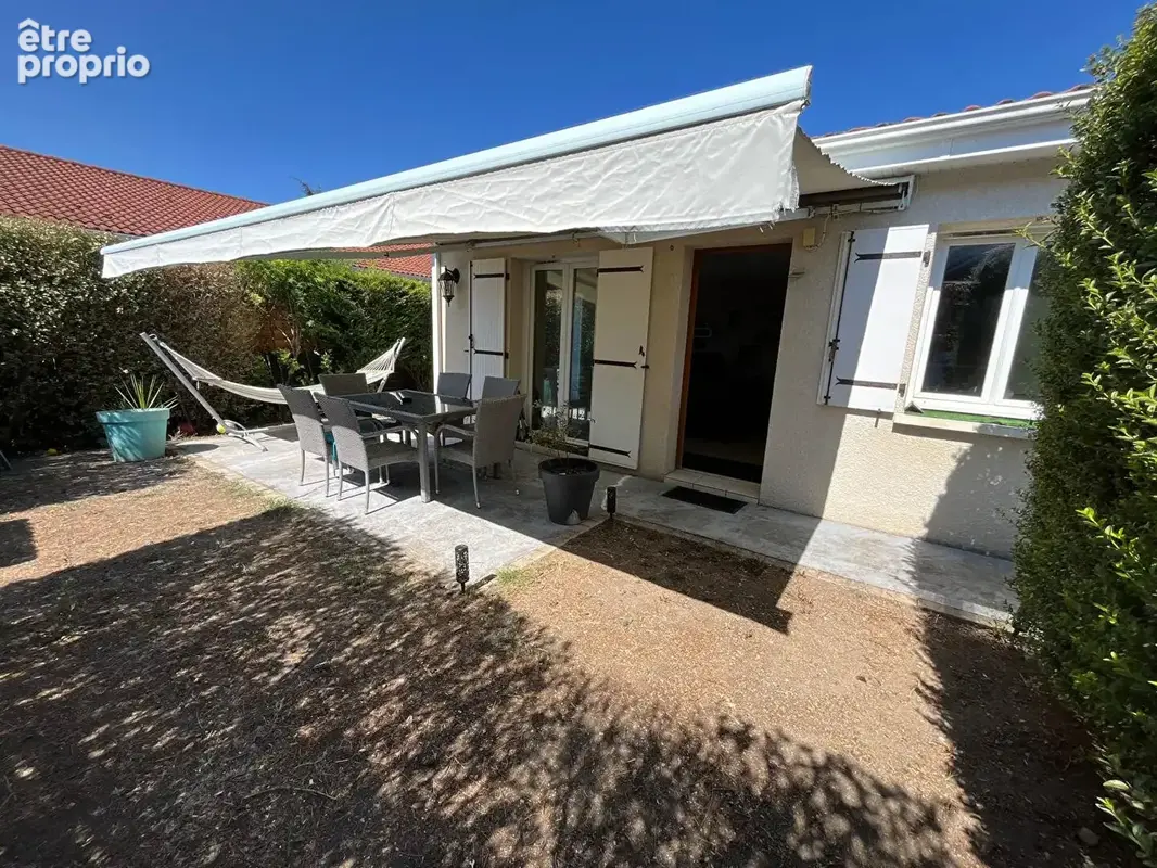 Maison de plain-pied sur MUR-SUR-ALLIER - photo 2