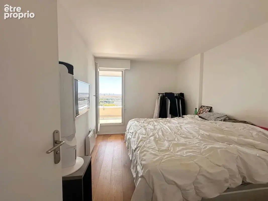 Duplex hyper-centre avec vue Paris - photo 5