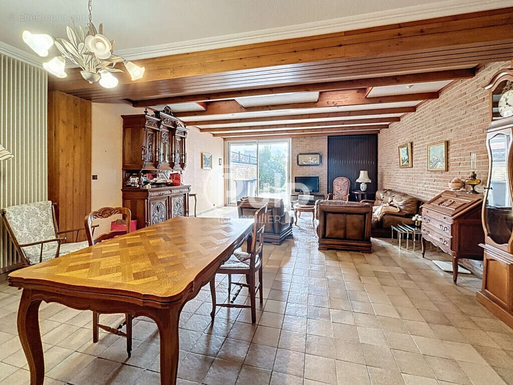 Maison à EMMERIN