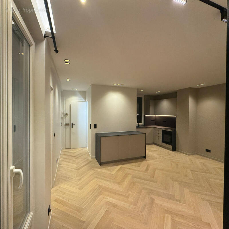 Appartement à PARIS-9E