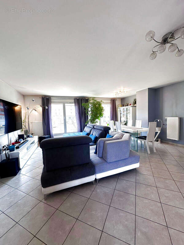Appartement à QUINTAL