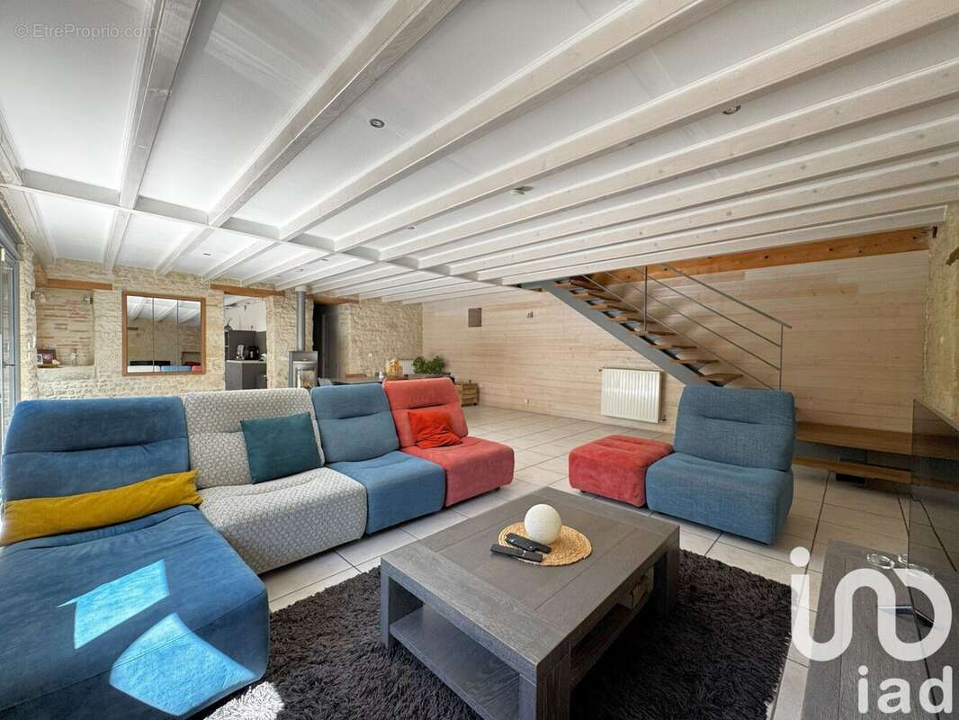 Photo 2 - Maison à FONTENAY-LE-COMTE