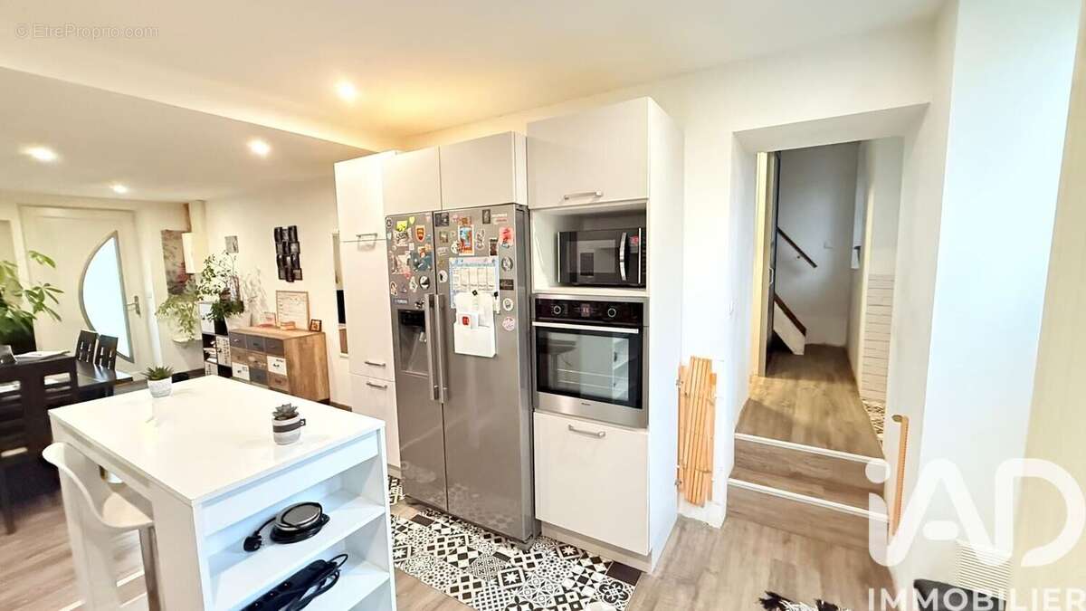 Photo 2 - Maison à BOMBON