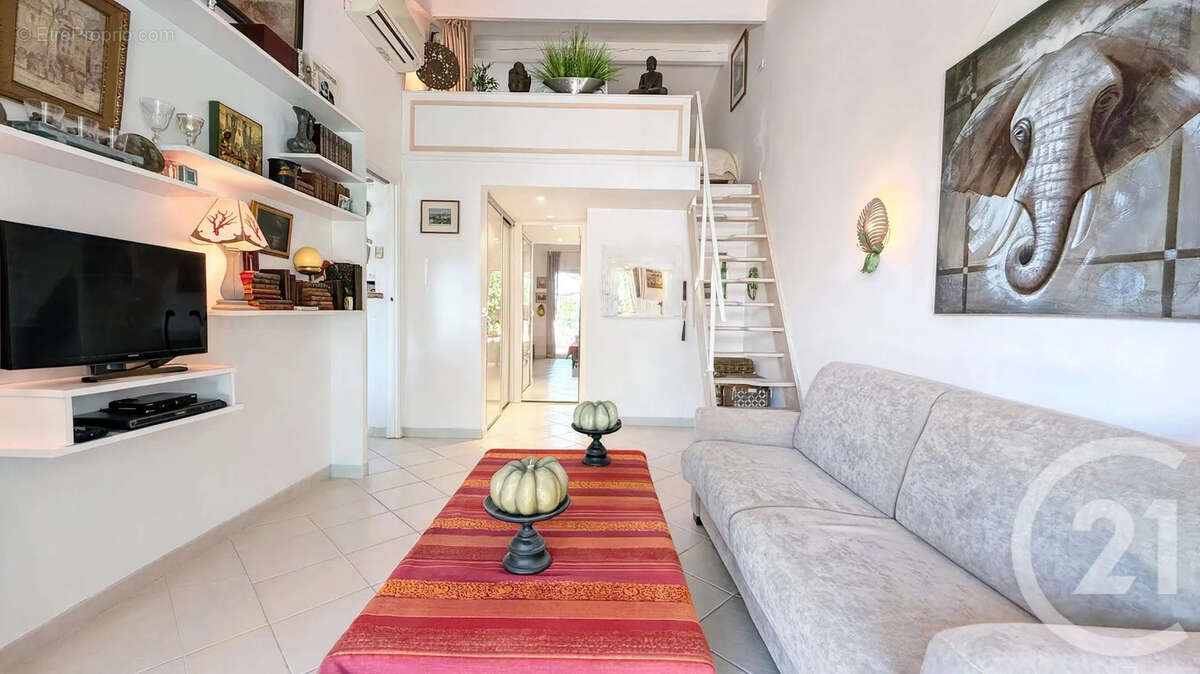 Maison 46 m² à Biot  - photo 7