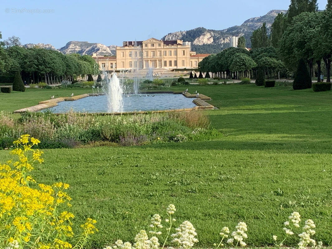 Appartement à MARSEILLE-8E