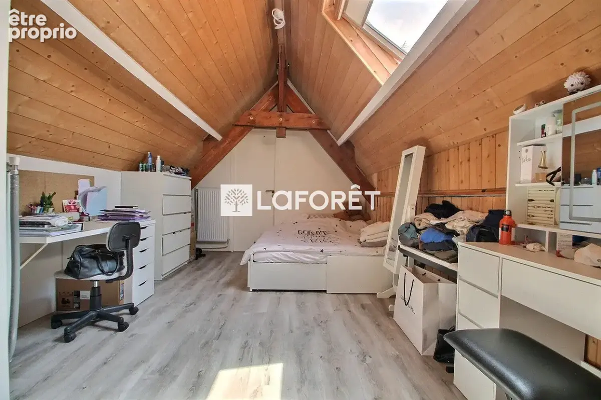 Maison non mitoyenne au calme d'une impasse - photo 11