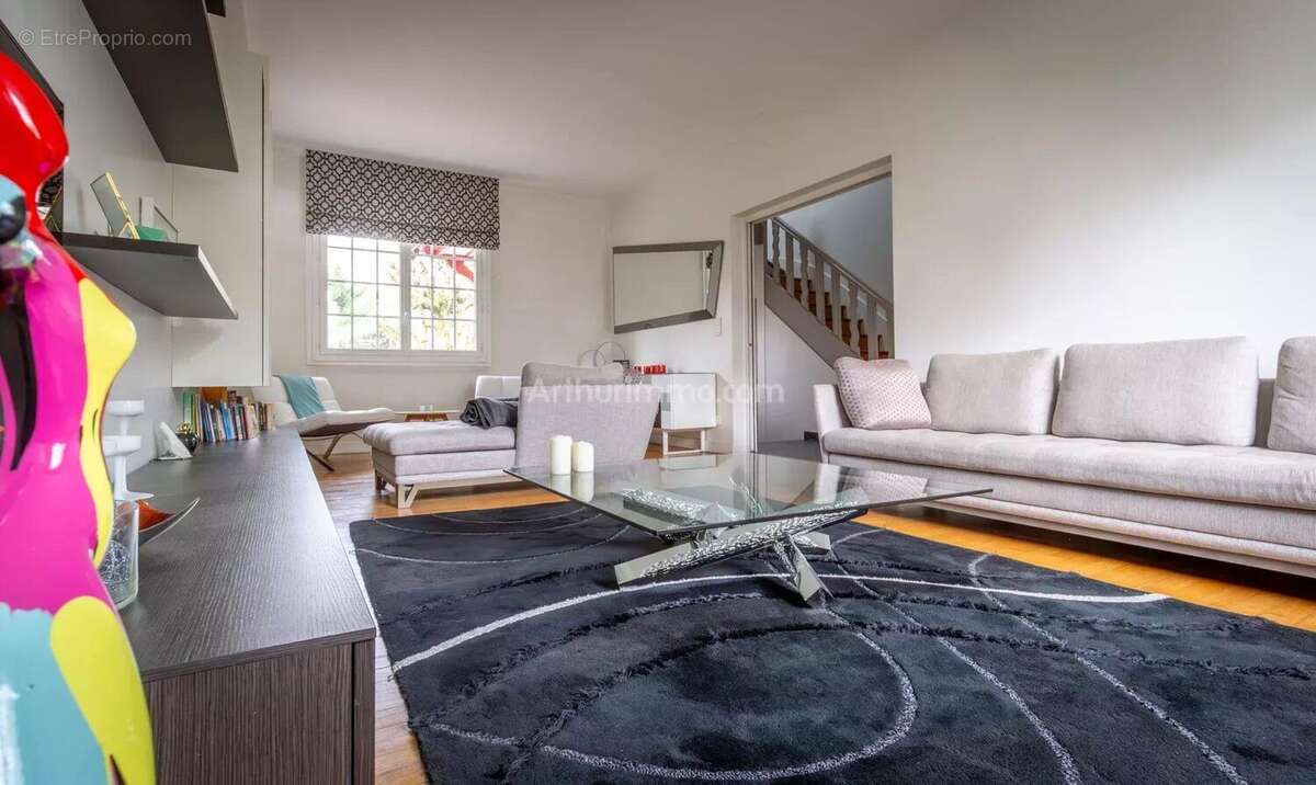 Maison à NOGENT-SUR-MARNE