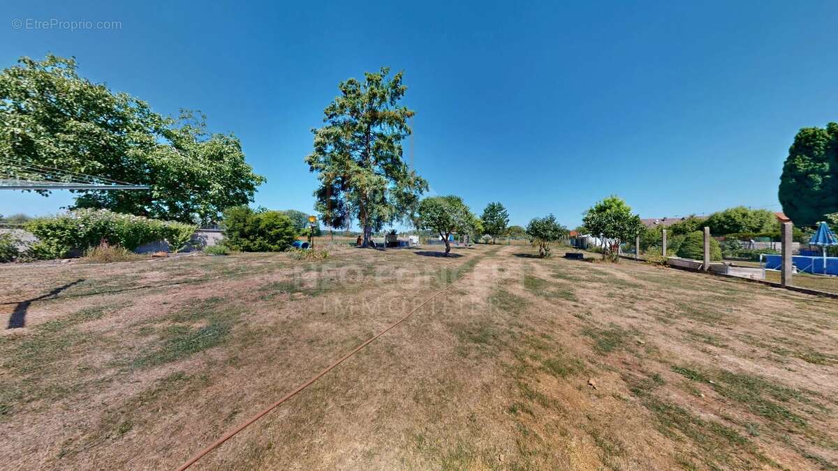 Exceptionnelle propriété de 35 ares avec maison contemporaine de 216 m² - photo 20