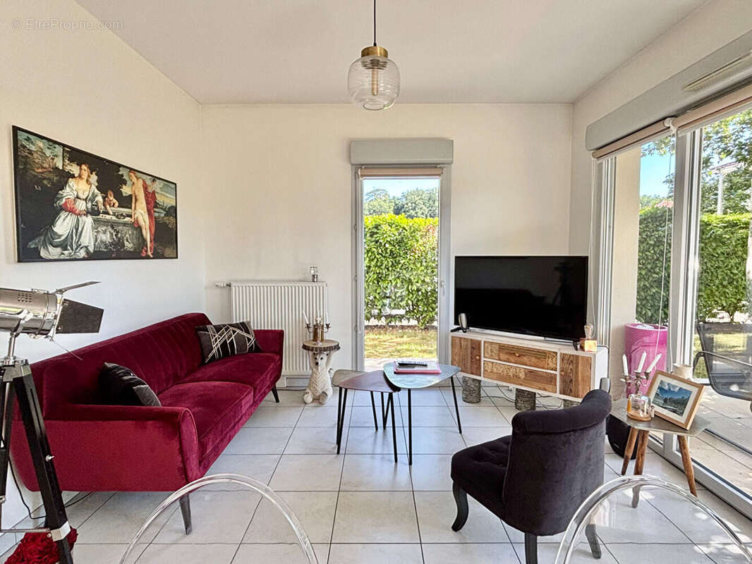 Appartement Villette D Anthon RDJ 3 pièce(s) 62.98 m2 - photo 6