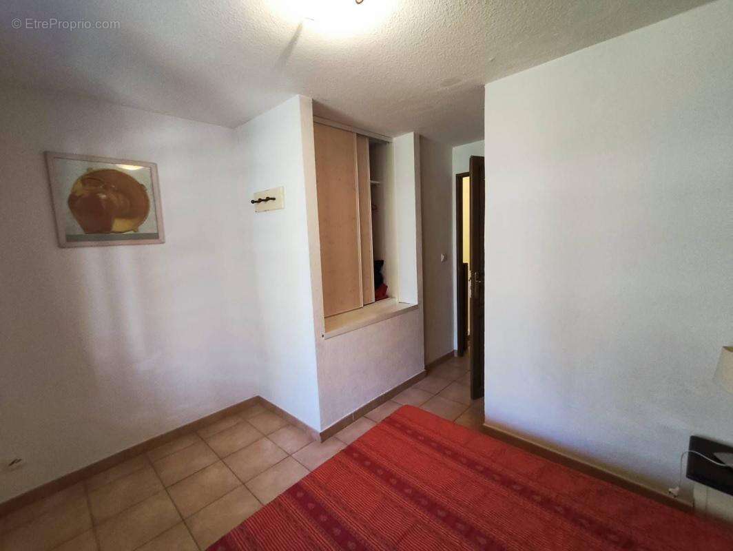 Appartement à BARJAC
