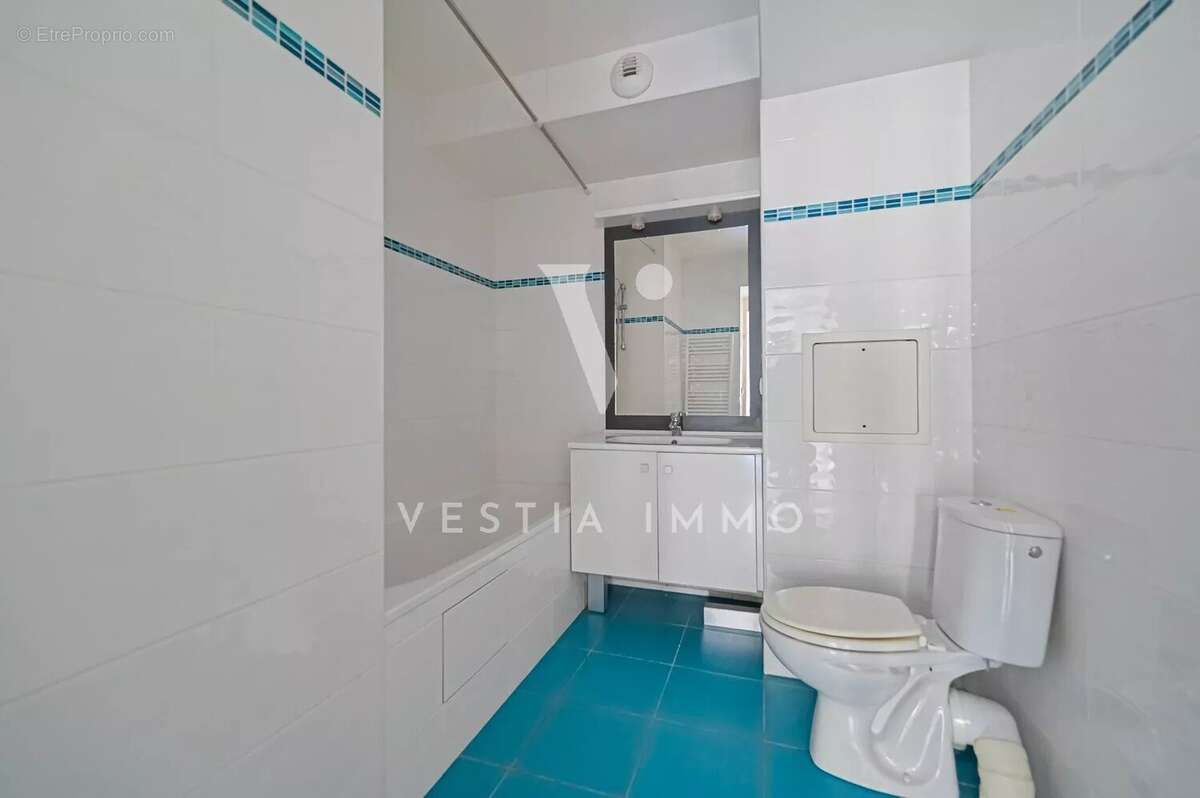 Paris 20e – saint-fargeau  2p habition/professionnel/investissement   au calme - photo 8