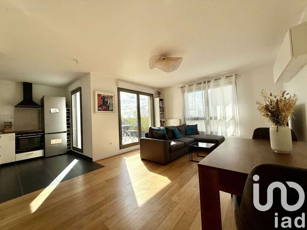 Photo 2 - Appartement à COLOMBES