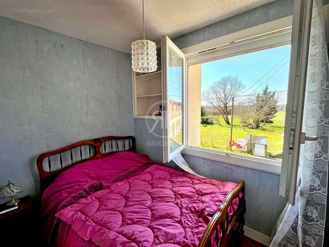 Maison à LA LANDE-DE-FRONSAC