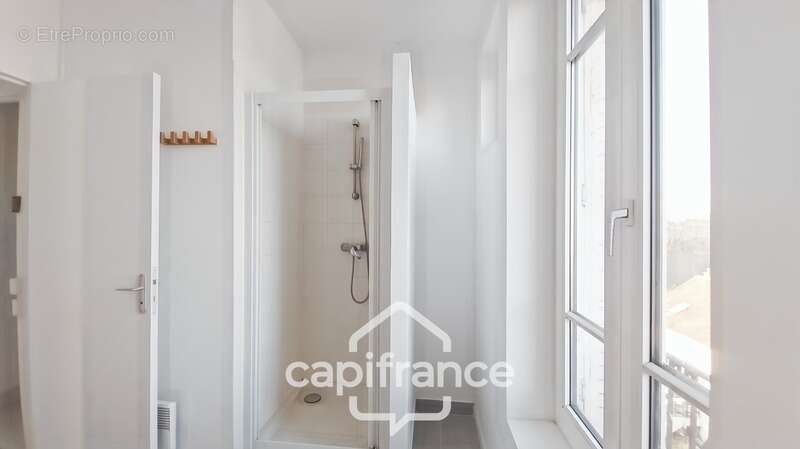Appartement à MAISONS-ALFORT