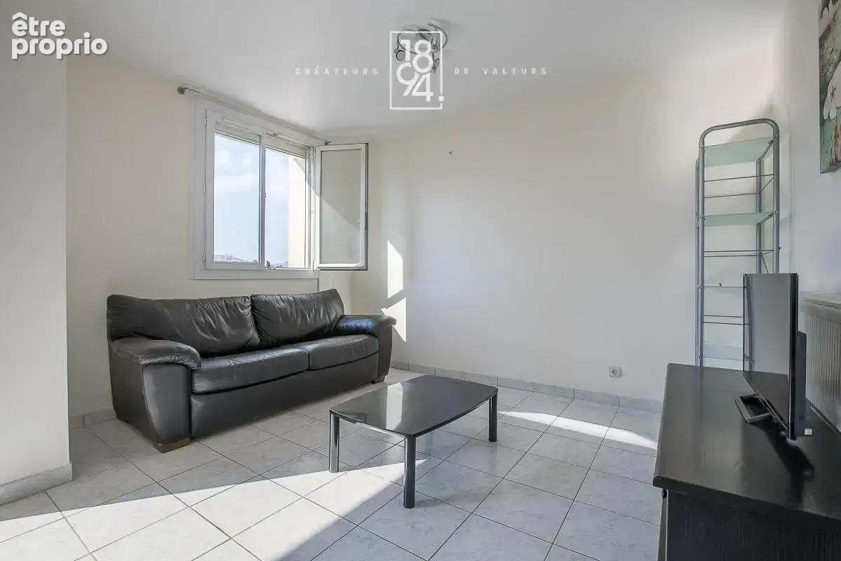 Appartement T3 à vendre Marseille 9e (13009)  64 m²  Balcon vue panoramique parking - photo 6