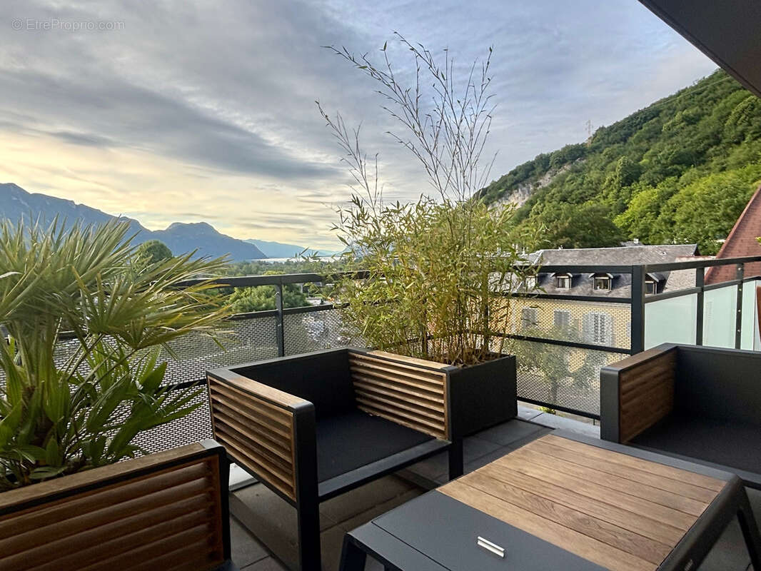 Appartement à VOGLANS
