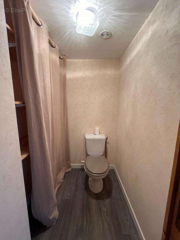 Maison à LA JONCHERE-SAINT-MAURICE