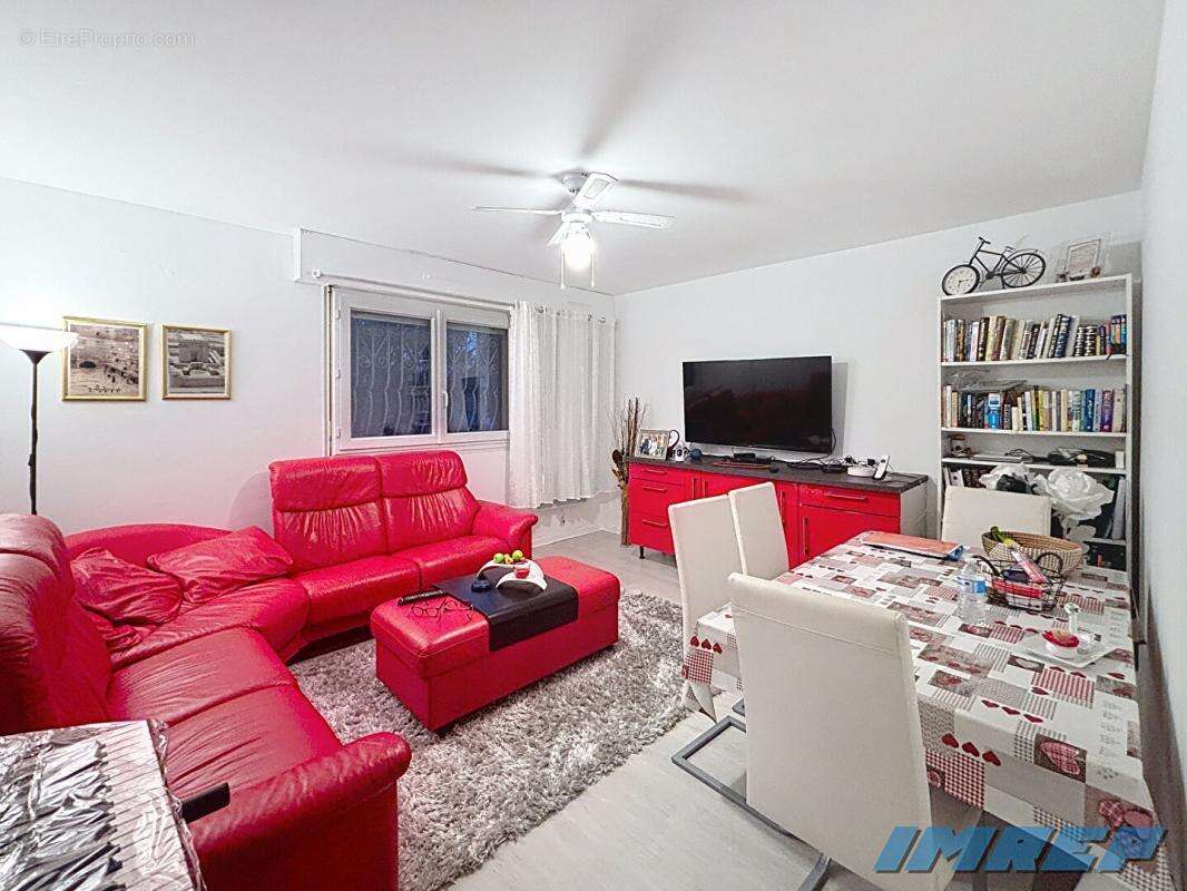 Appartement à MARSEILLE-9E